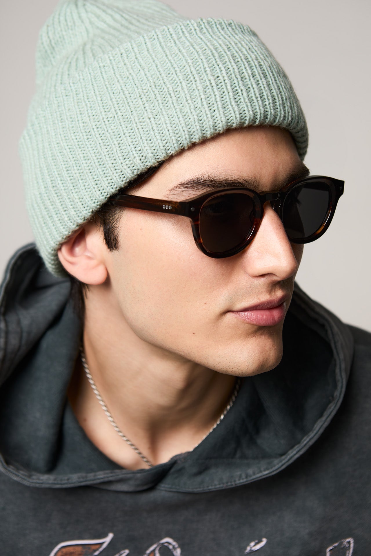 komono-riley-wood-lunettes-de-soleil-polaris-es-ac-tate-unisexe image 5
