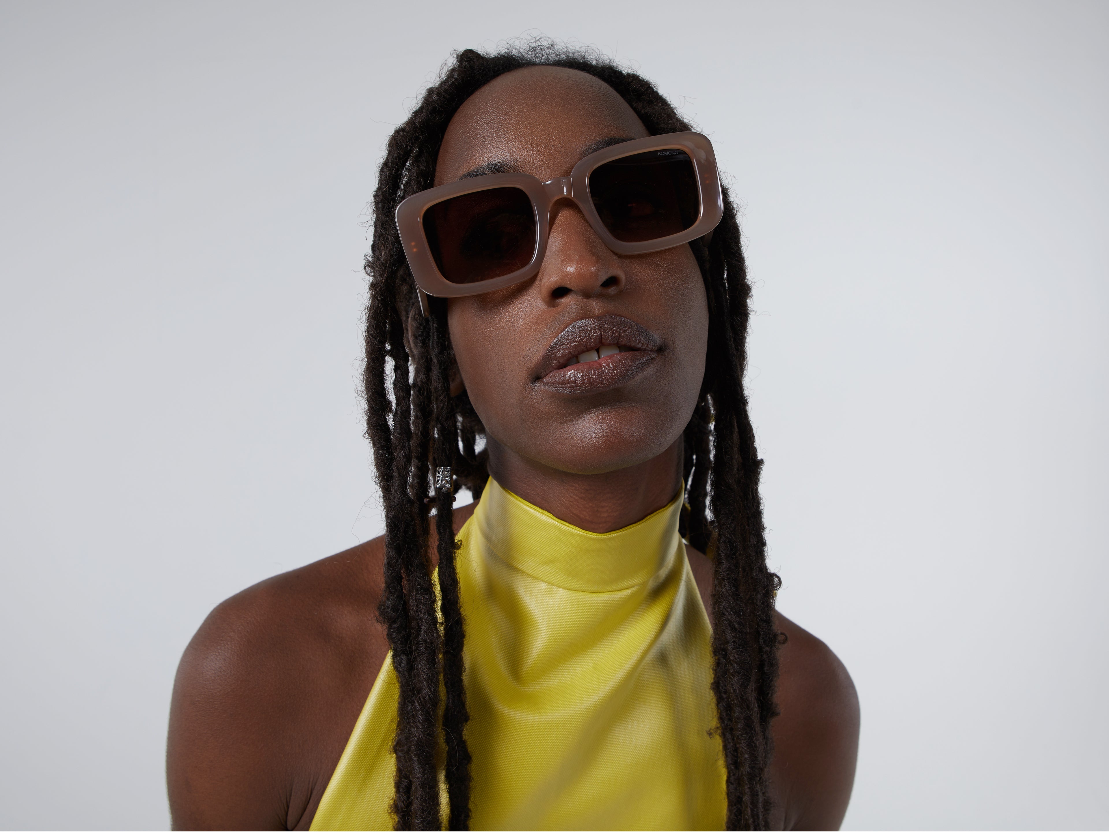 komono-avery-sahara-lunettes-de-soleil-taille-l-en-bioplastique image 3