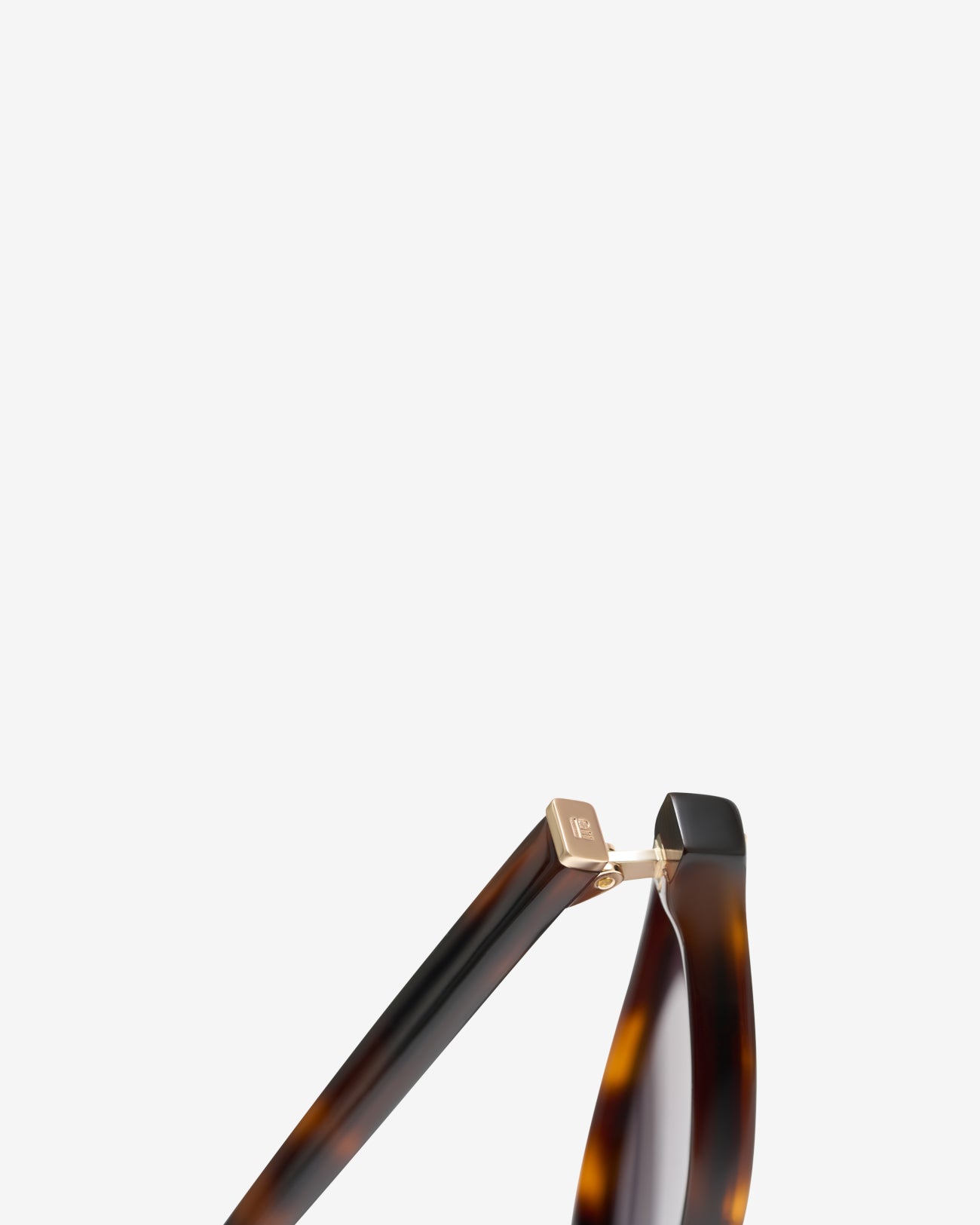 le-petit-lunetier-isa-caille-lunettes-de-soleil-ovales-en-ac-tate image 4
