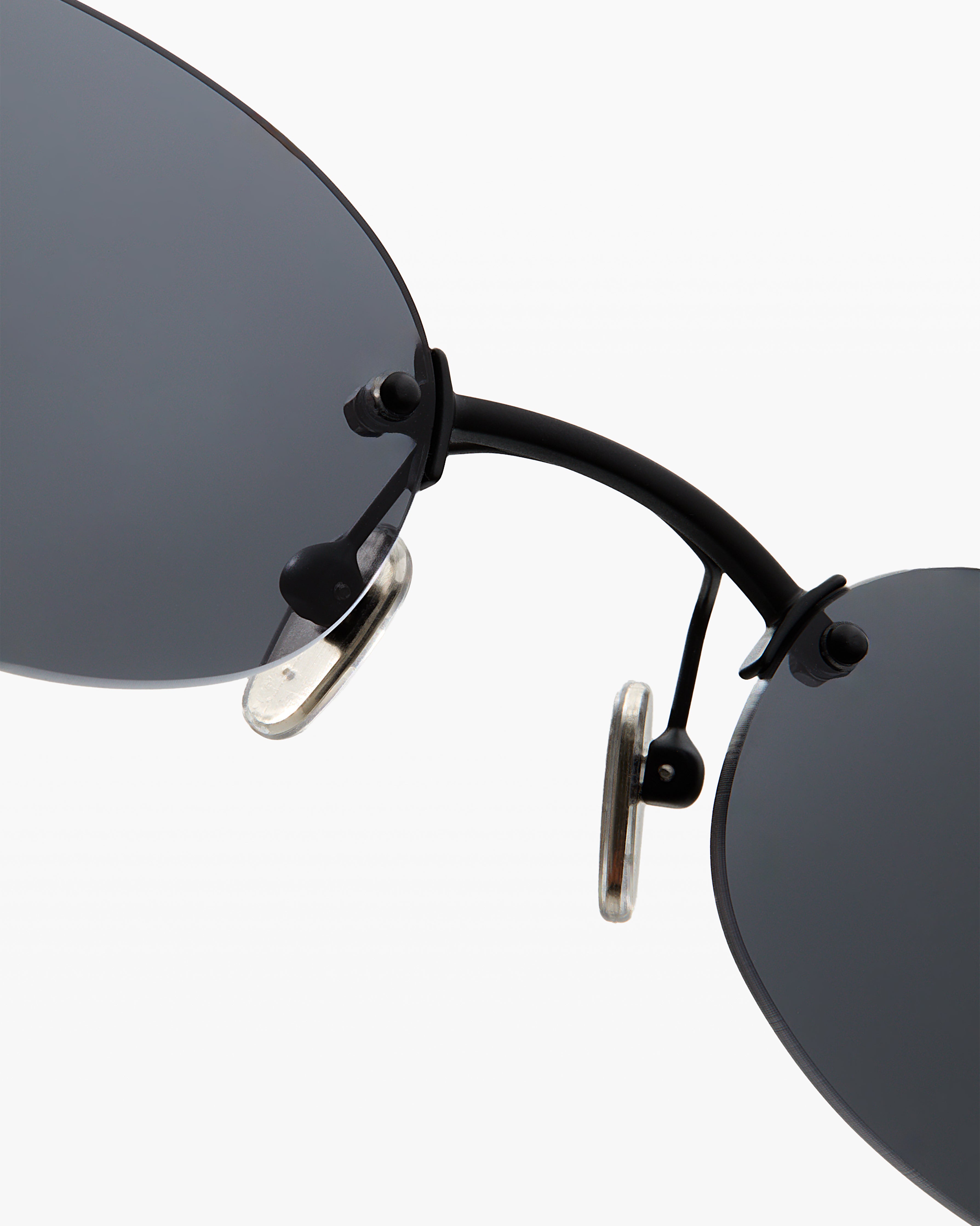 jimmy-fairly-la-miranda-lunettes-de-soleil-ovales-noires-femme-m image 6