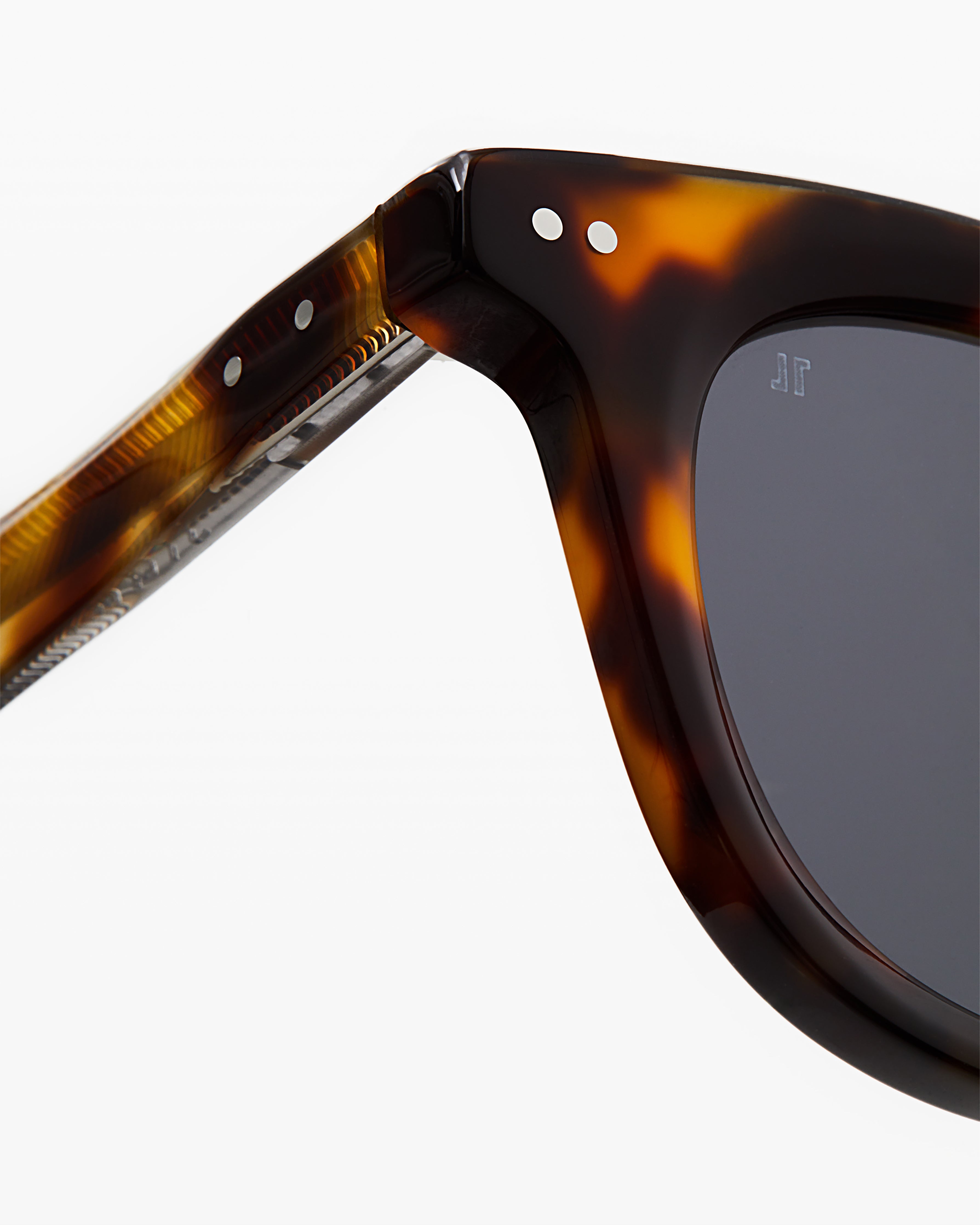 jimmy-fairly-la-lupo-lunettes-de-soleil-rondes-ac-tate-caille-homme image 3