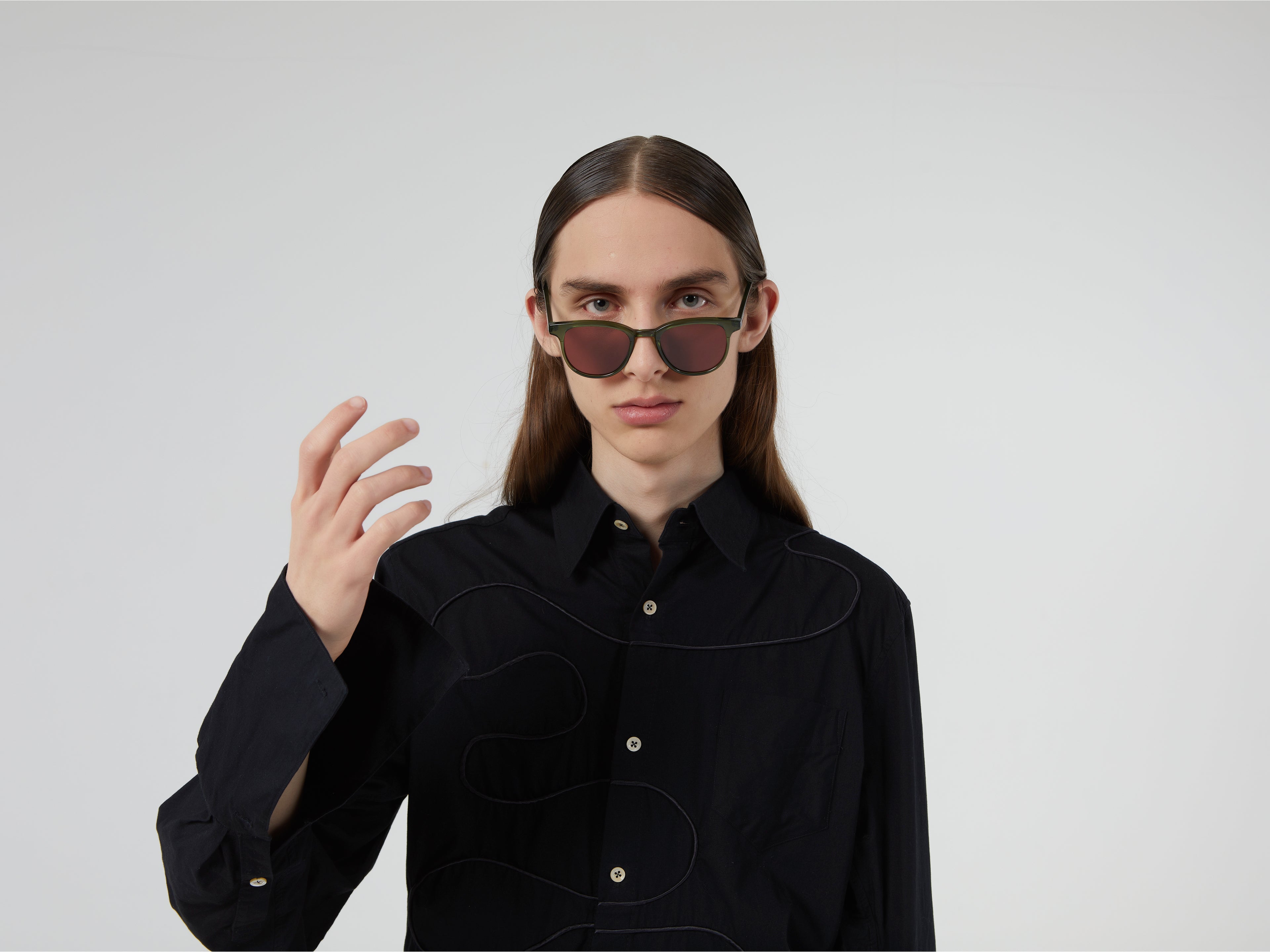 lunettes-de-soleil-komono-francis-fern-bioplastic-noir image 3