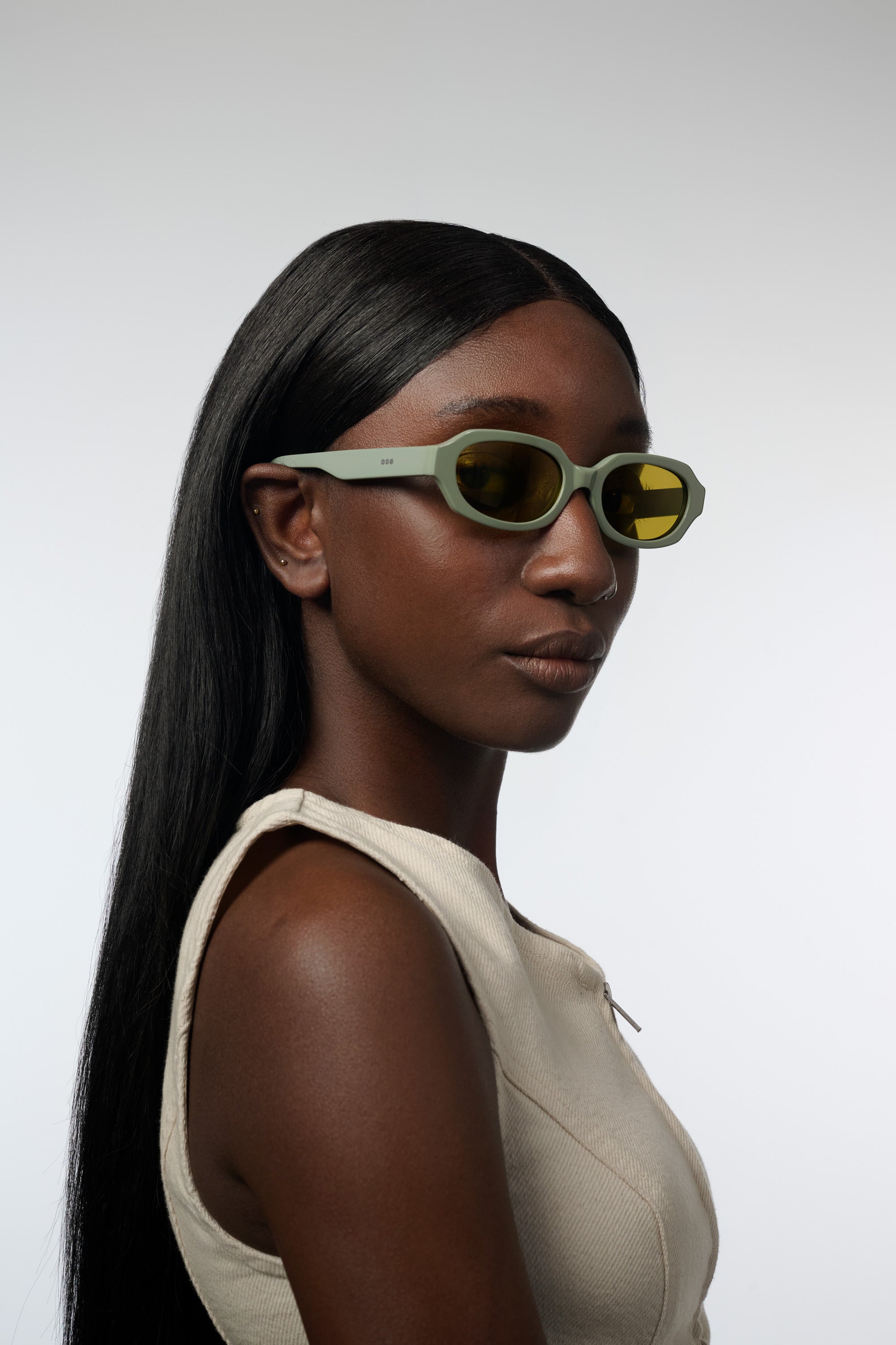 komono-devon-reese-green-pebble-lunettes image 4