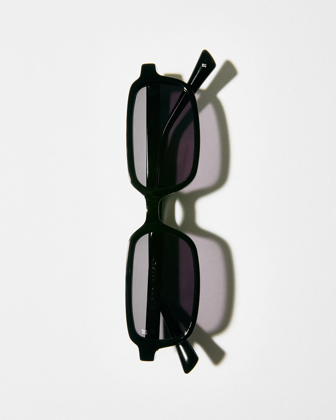 jimmy-fairly-la-kaya-lunettes-de-soleil-rectangulaires-en-ac-tate-noire-style-90 image 4