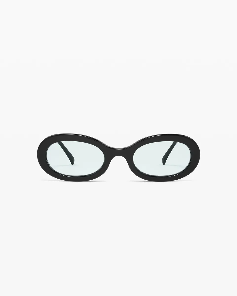 jimmy-fairly-la-coline-x-reformation-lunettes-de-soleil-ovales-femme-noires-en-b image 1