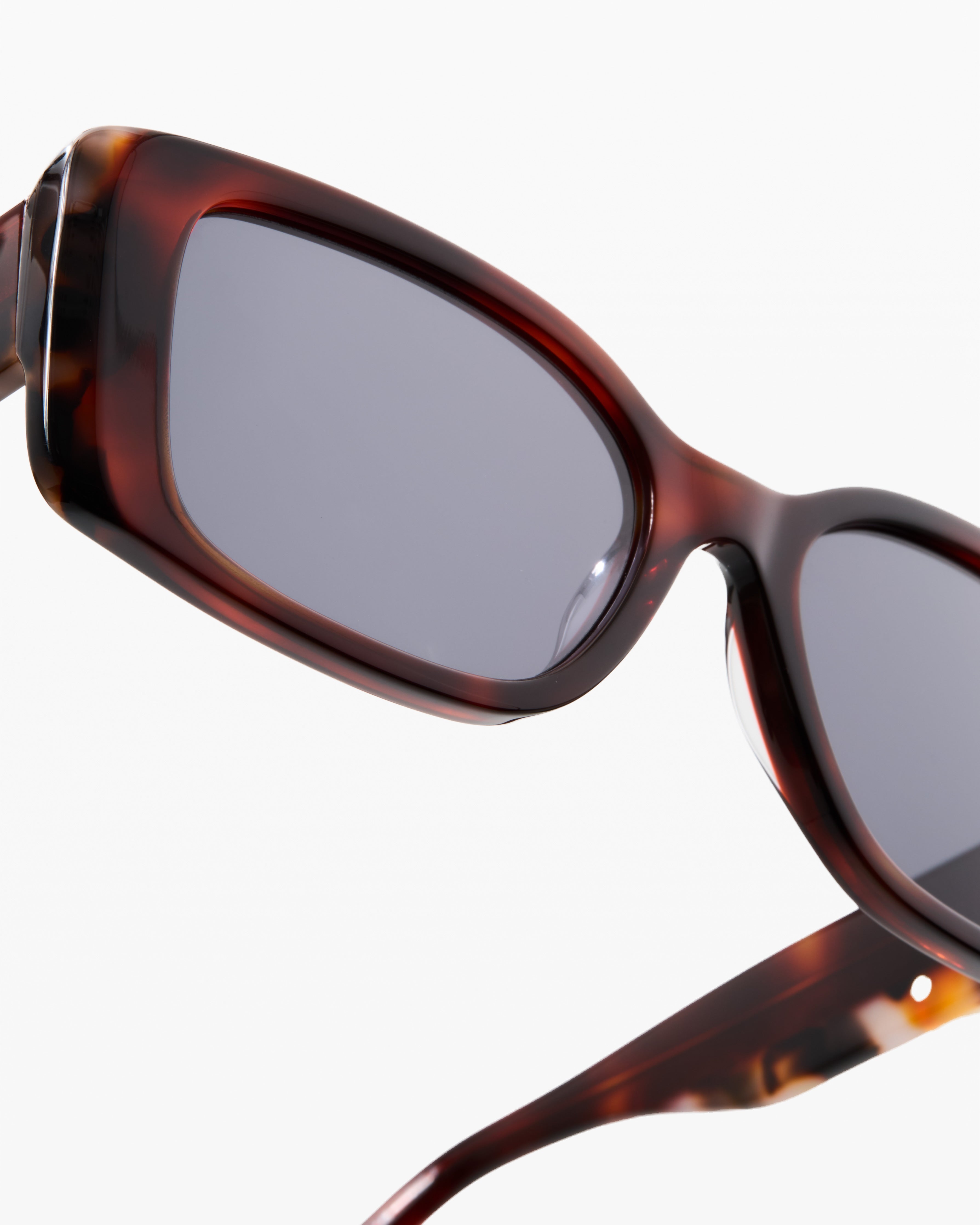 jimmy-fairly-la-olva-lunettes-de-soleil-rectangulaires-femme-en-ac-tate-caille-c image 4