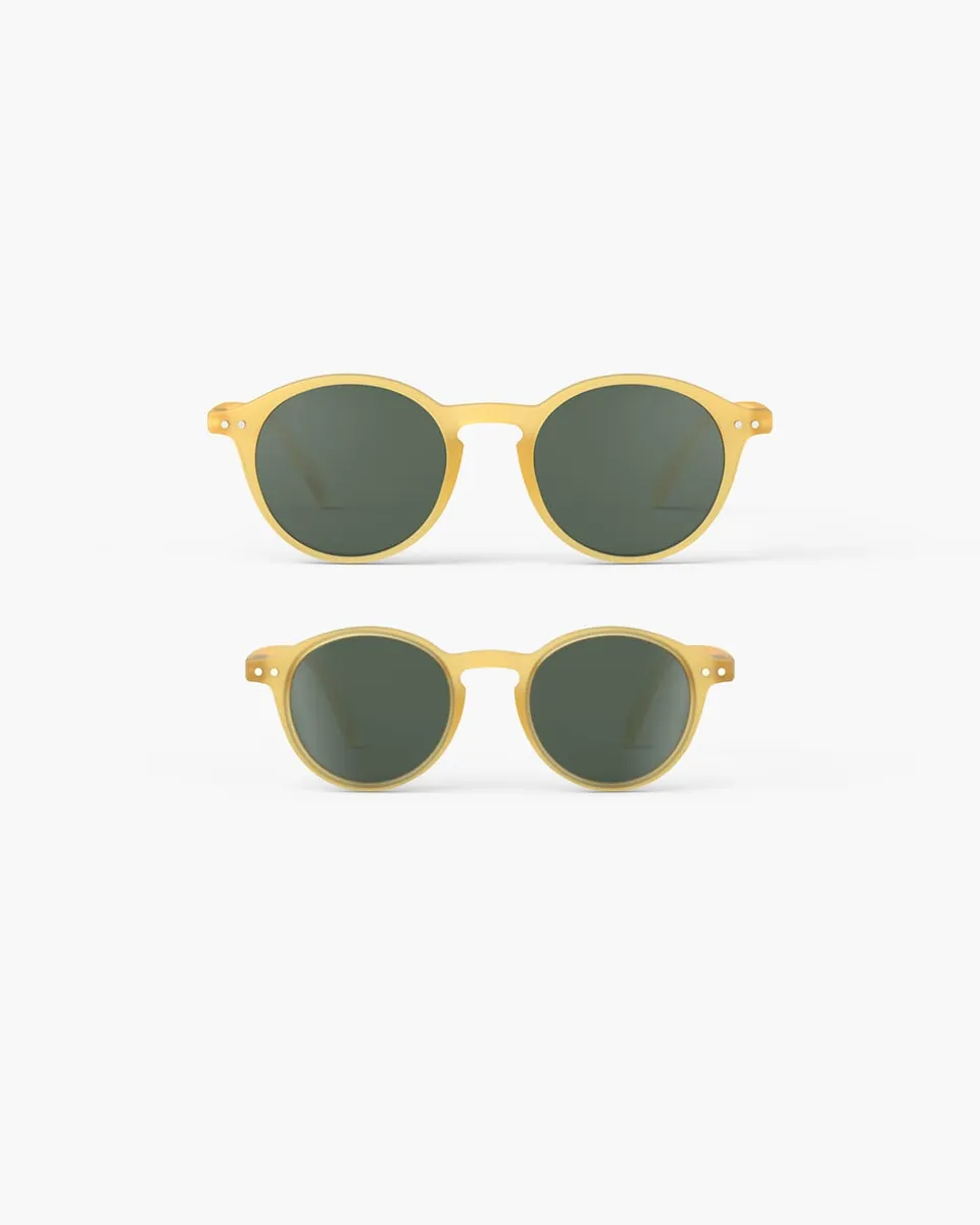 izipizi-mini-me-d-jaune-miel-coffret-duo-lunettes-de-soleil-adulte-et-enfant image 1