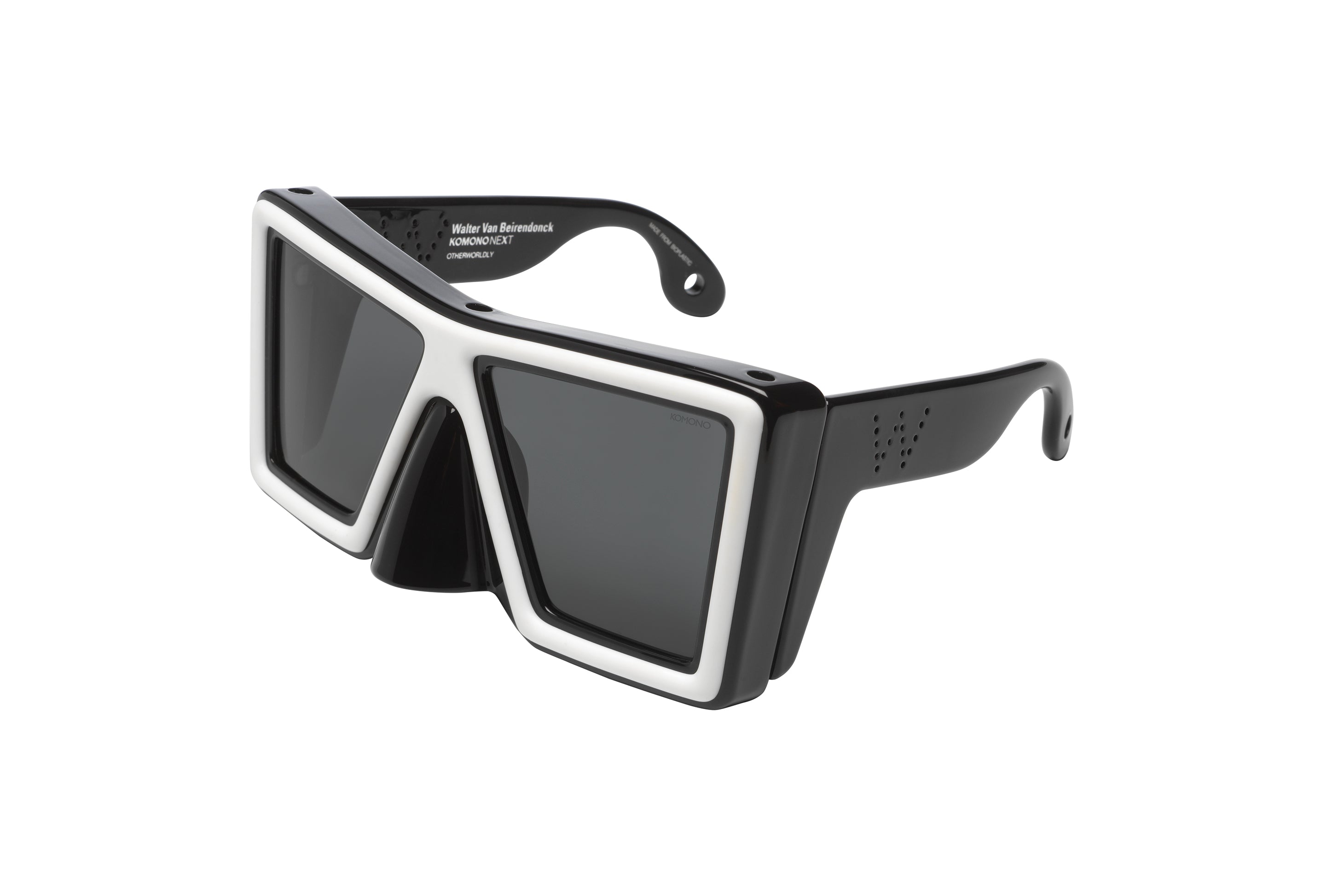lunettes-de-soleil-komono-otherworldly-black-off-white-walter-van-beirendonck image 2