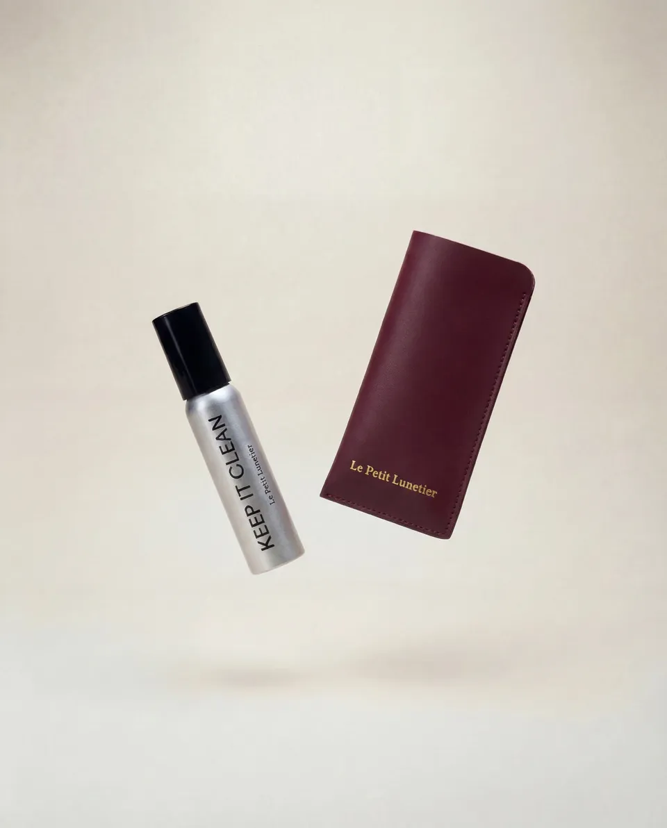 le-petit-lunetier-pochette-en-cuir-bordeaux-spray image 1