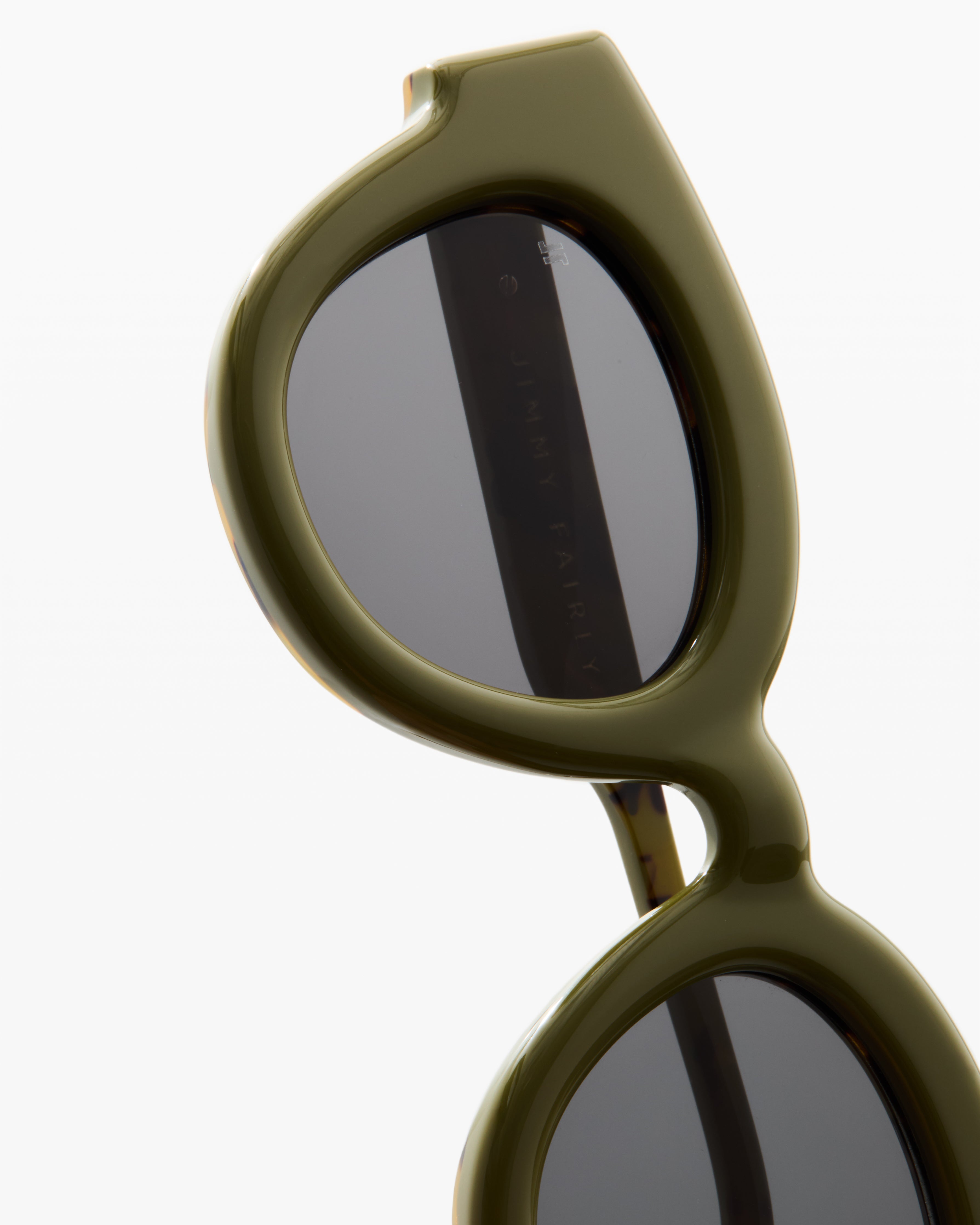 jimmy-fairly-la-paoli-lunettes-de-soleil-papillon-femme-m-visage-fin image 2
