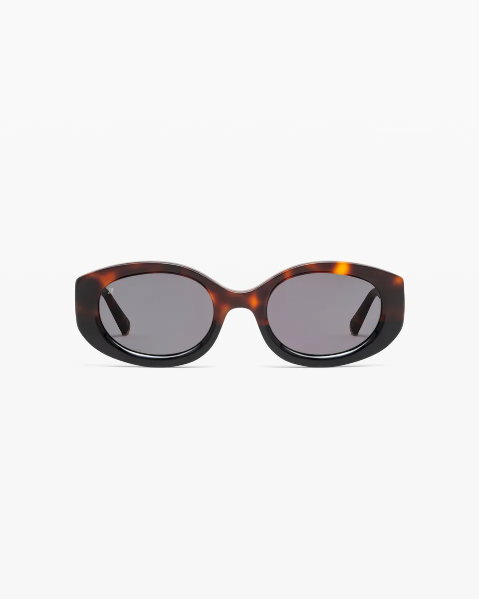 jimmy-fairly-la-sienna-lunettes-de-soleil-ovales-en-ac-tate-noires-m-daillon-dor image 1