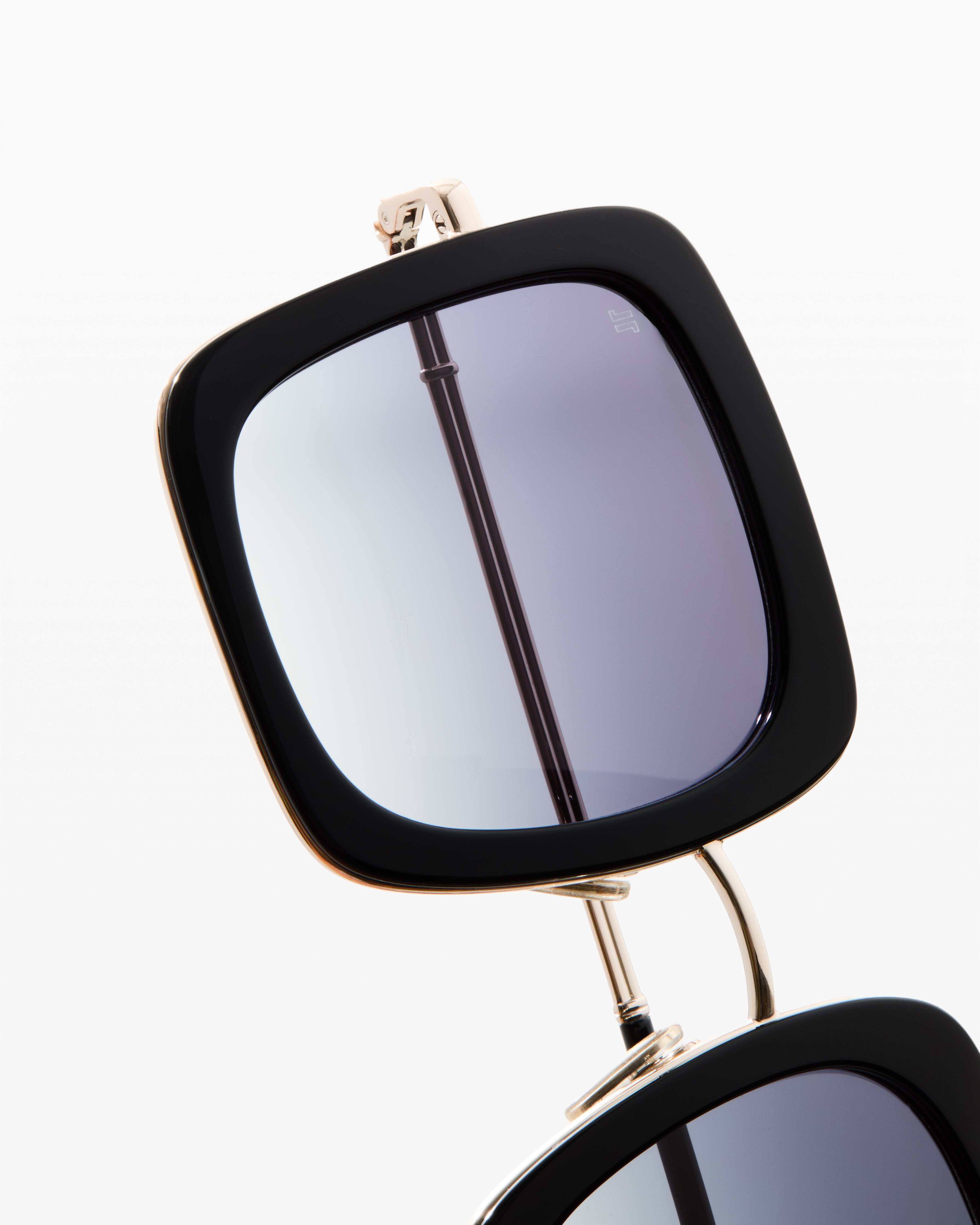 jimmy-fairly-la-bruna-lunettes-de-soleil-carr-es-oversize-noires-femme image 2