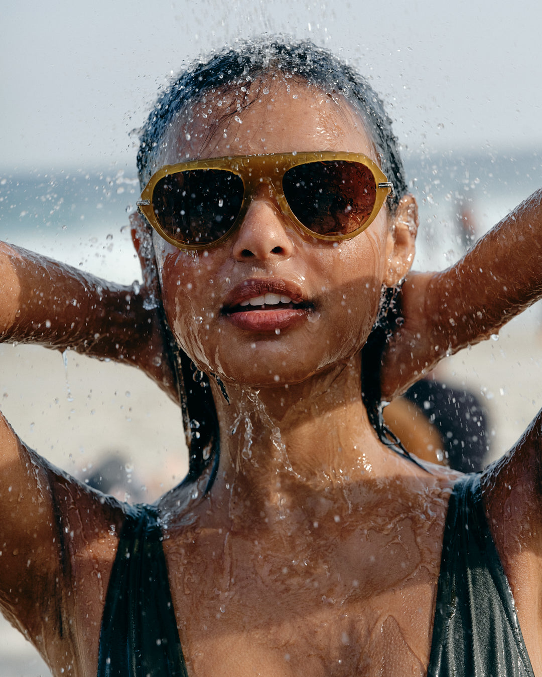 jimmy-fairly-la-uza-lunettes-de-soleil-aviateur-verte-medium image 2