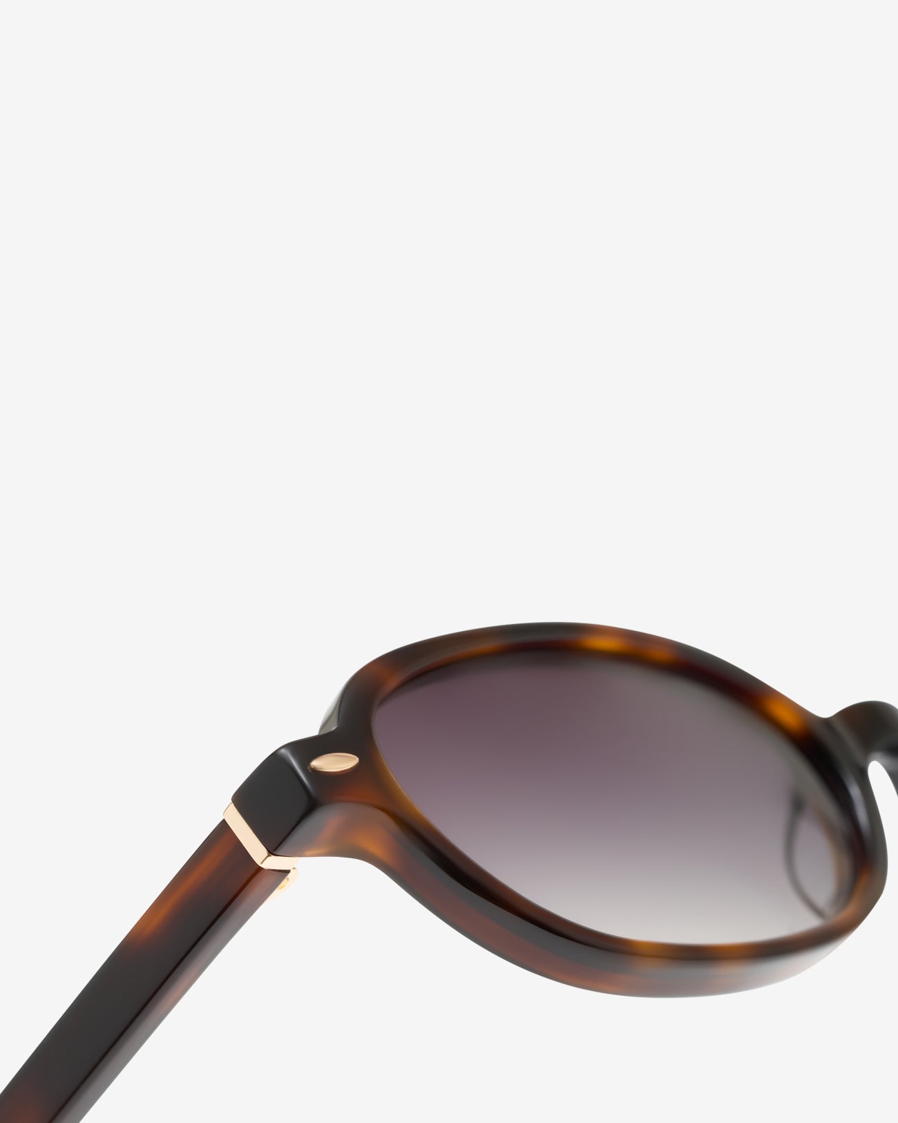 le-petit-lunetier-isa-caille-lunettes-de-soleil-ovales-en-ac-tate image 5