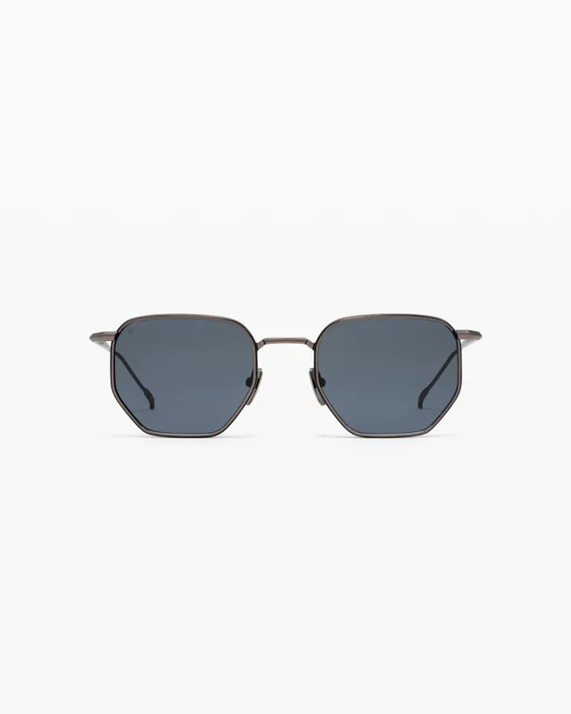jimmy-fairly-la-isha-lunettes-de-soleil-hexagonales-en-titane-japonais-gunmetal- image 1