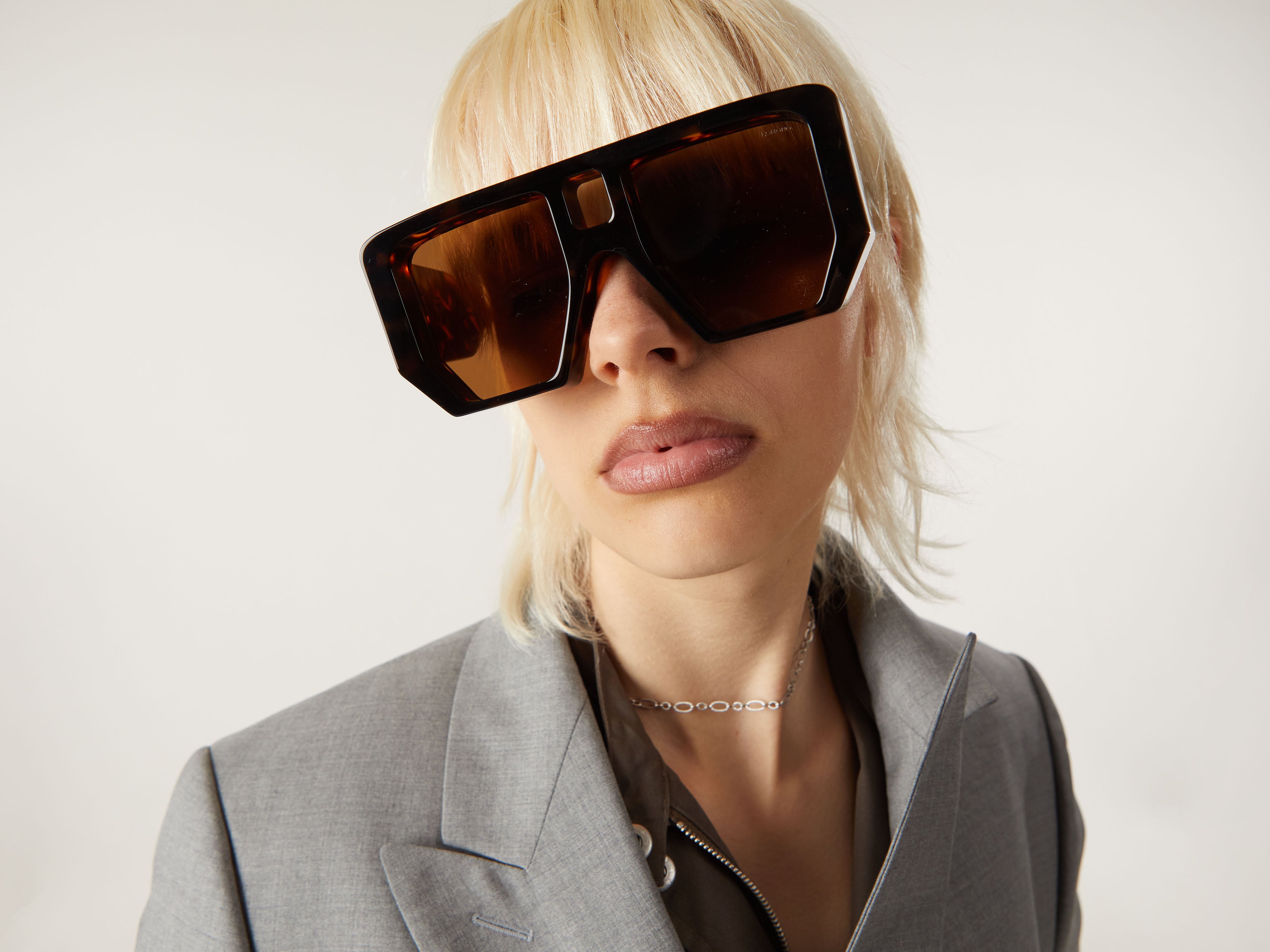 komono-x-igor-dieryck-tortoise-lunettes-extra-large image 3