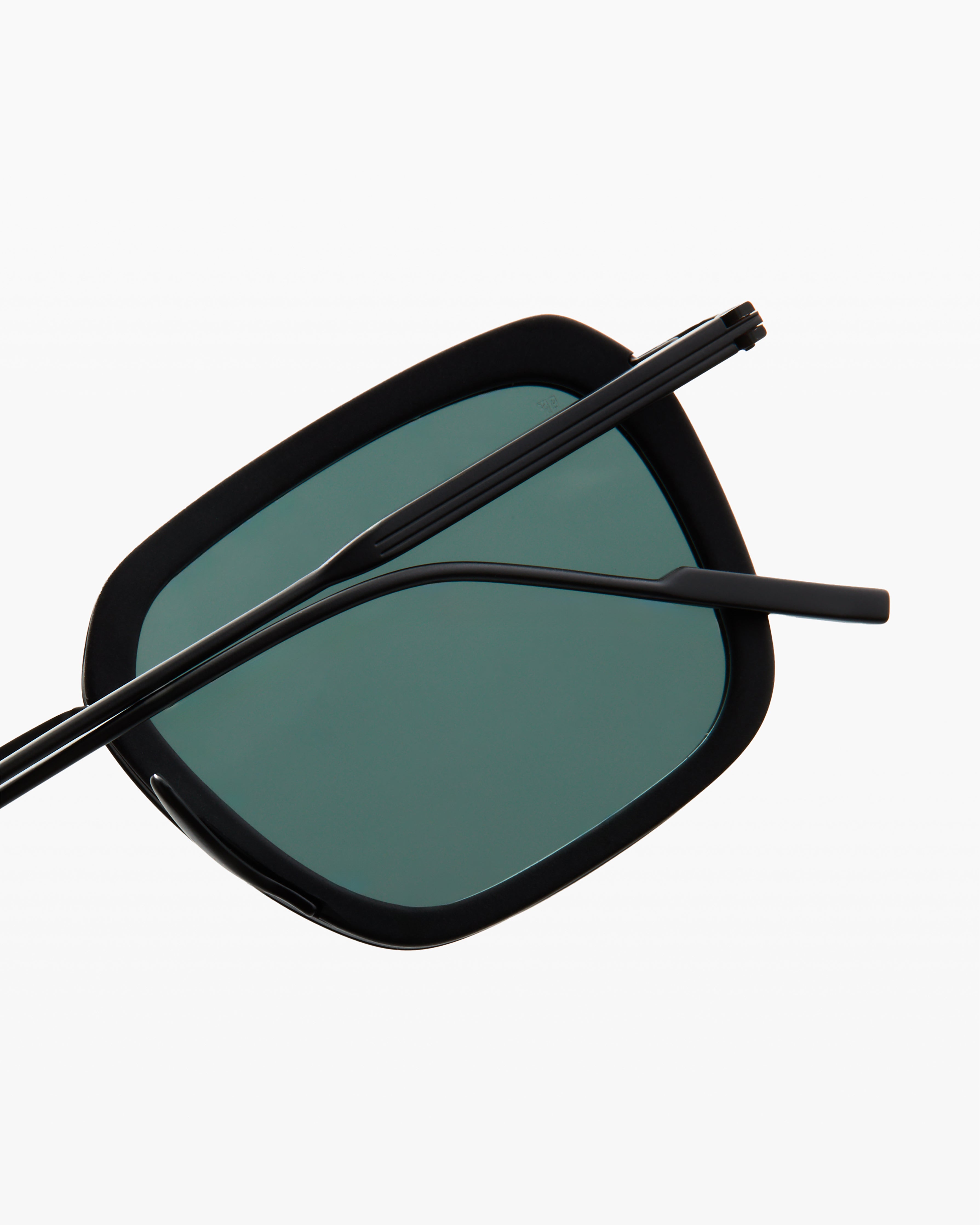 jimmy-fairly-la-paros-lunettes-de-soleil-carr-es-en-titane-japonais-et-ac-tate-p image 4