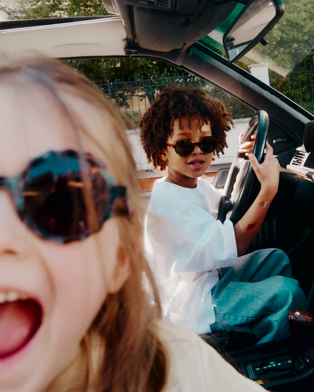 jimmy-fairly-la-mini-gadjo-lunettes-de-soleil-ronde-enfant-e9caille image 3