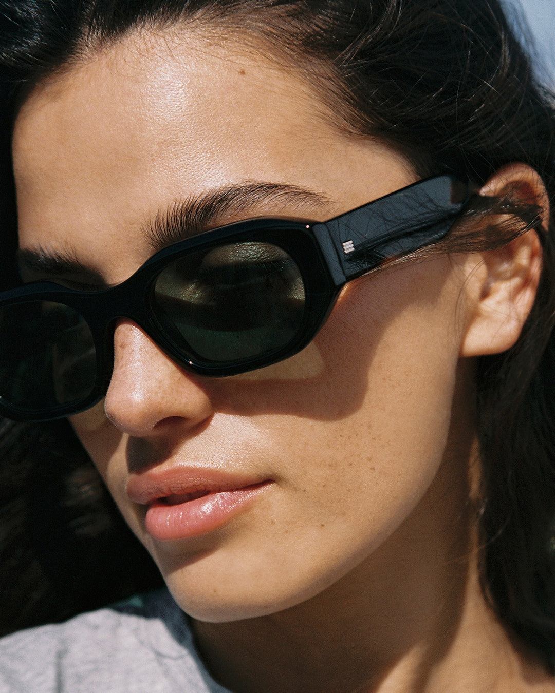 jimmy-fairly-la-gus-lunettes-de-soleil-ovales-noires-en-ac-tate-de-cellulose-cha image 3