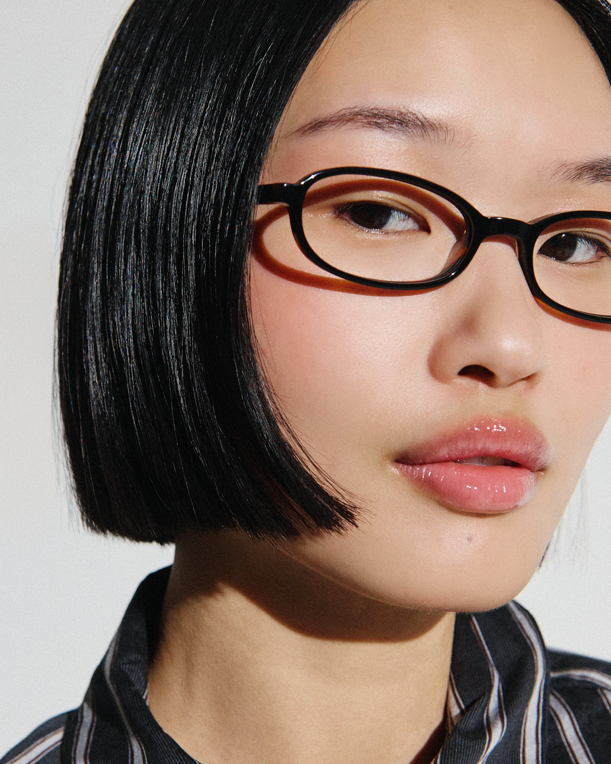 jimmy-fairly-la-emmy-lunettes-de-vue-ovales-femme-ac-tate-de-cellulose-noires-ic image 6
