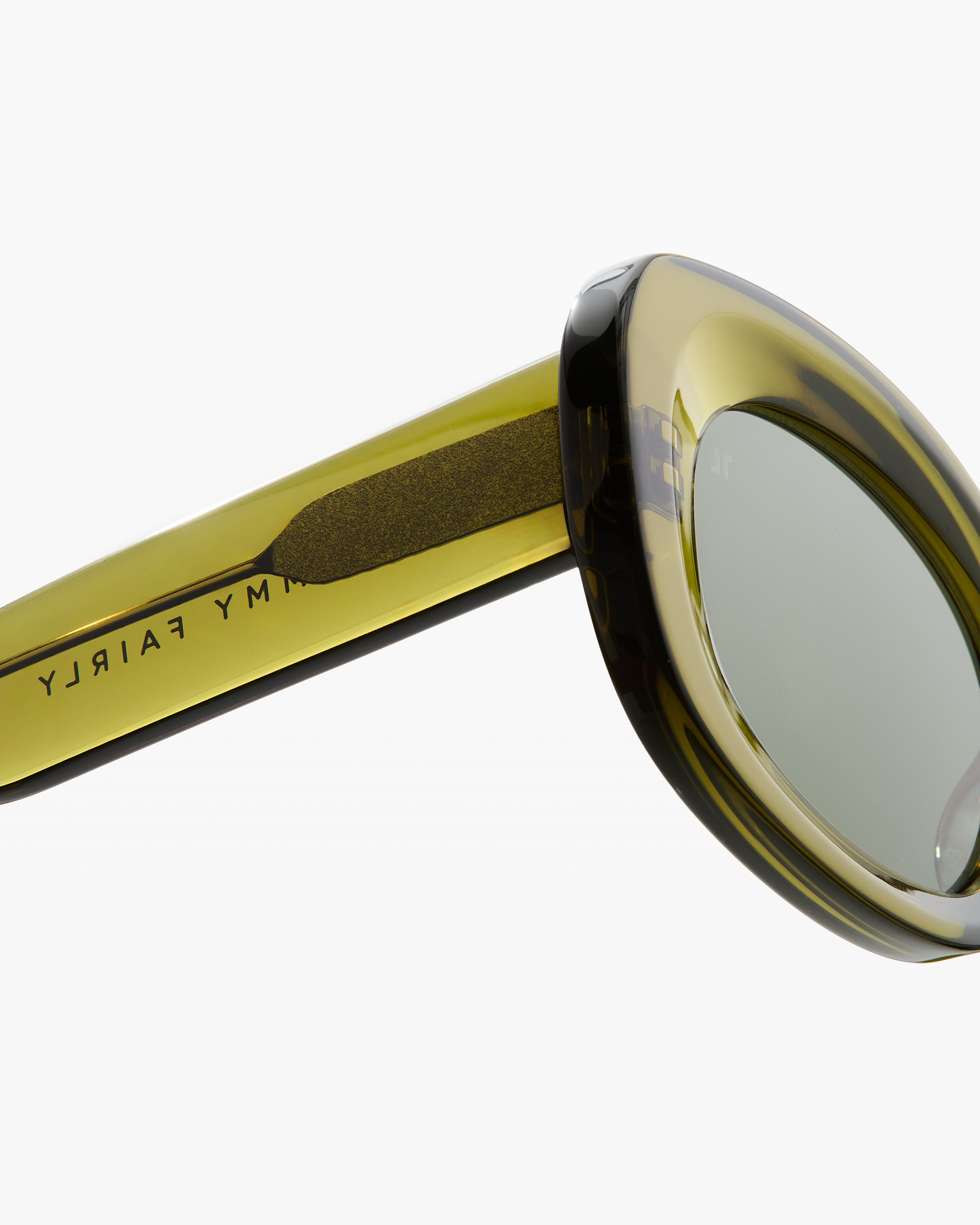 jimmy-fairly-la-cinnamon-lunettes-de-soleil-ovales-vertes-en-ac-tate-verres-cat- image 4