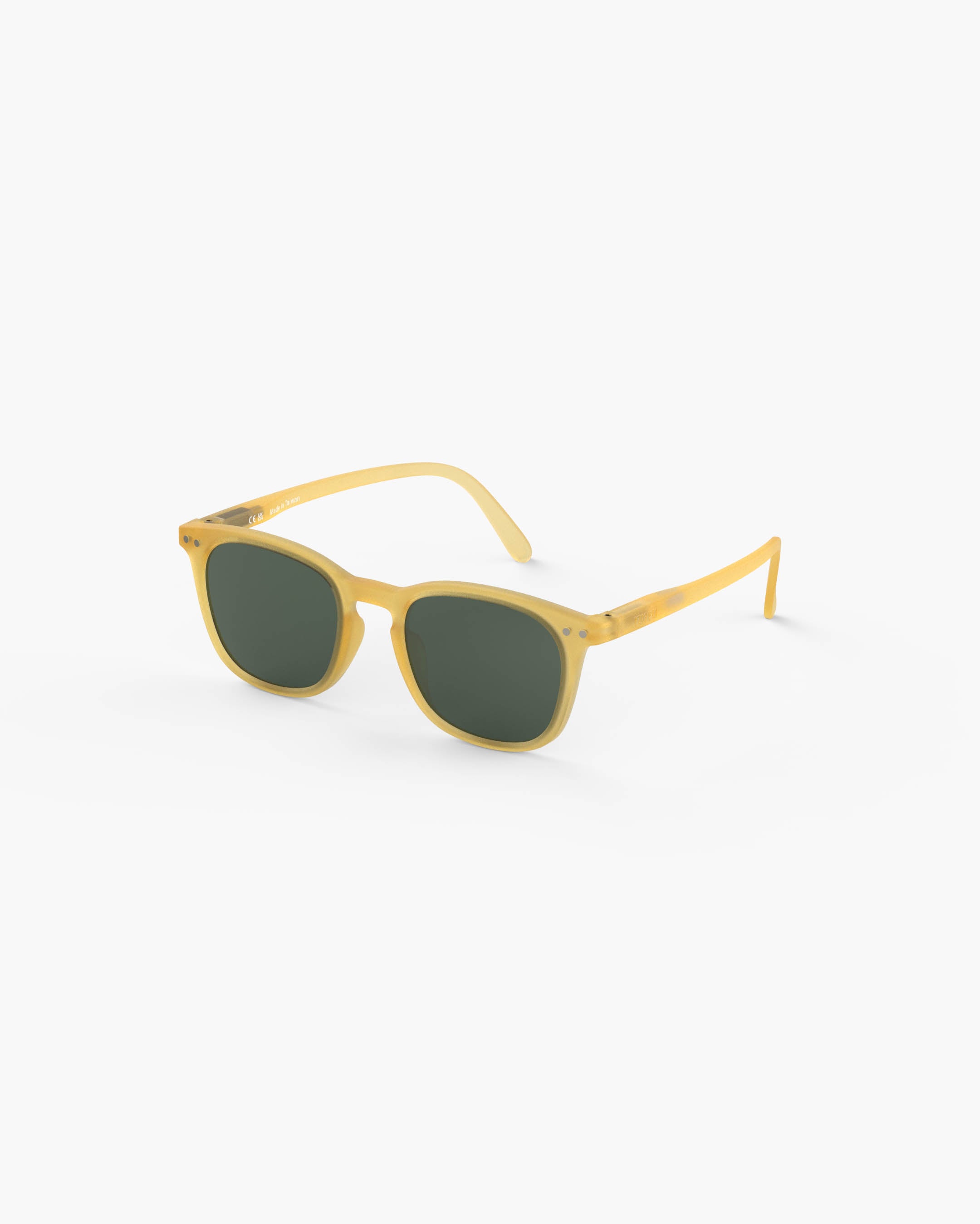 izipizi-mini-me-e-yellow-honey-duo-lunettes-de-soleil-adulte-et-enfant image 4