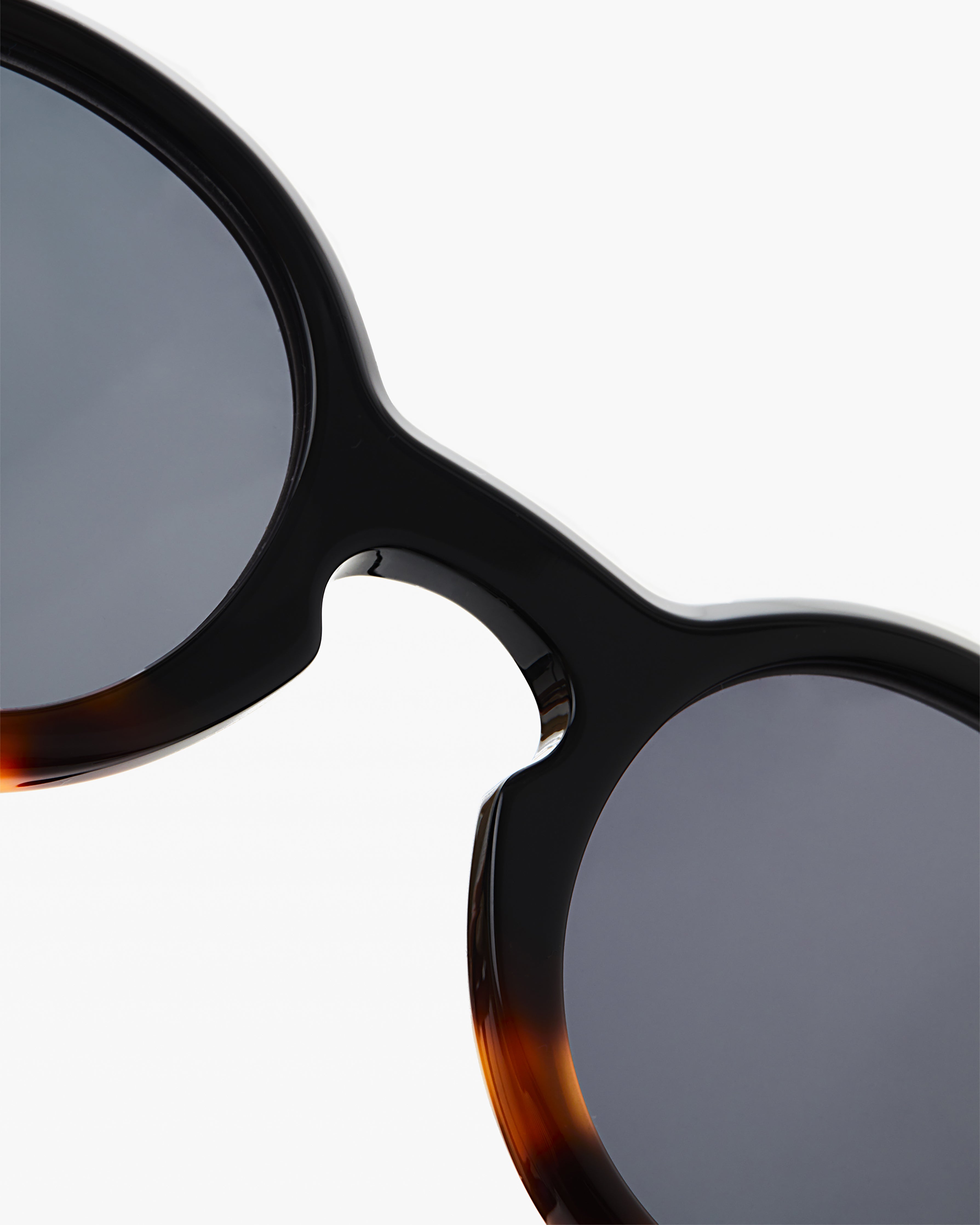 jimmy-fairly-la-nava-lunettes-de-soleil-rondes-femme-ac-tate-noir-verres-cat-gor image 4