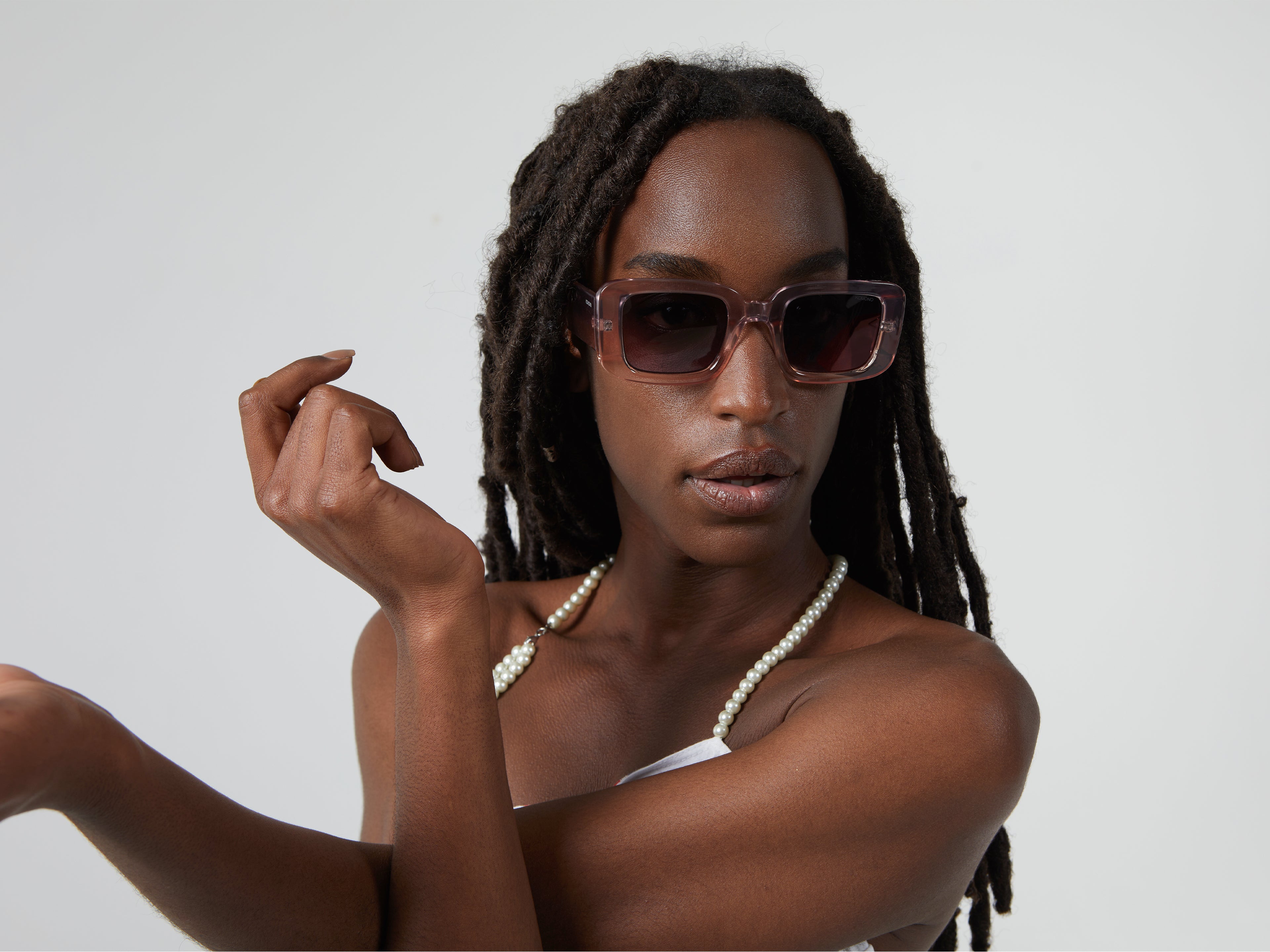 komono-avery-blush-lunettes-de-vue-en-bioplastique-taille-l image 3