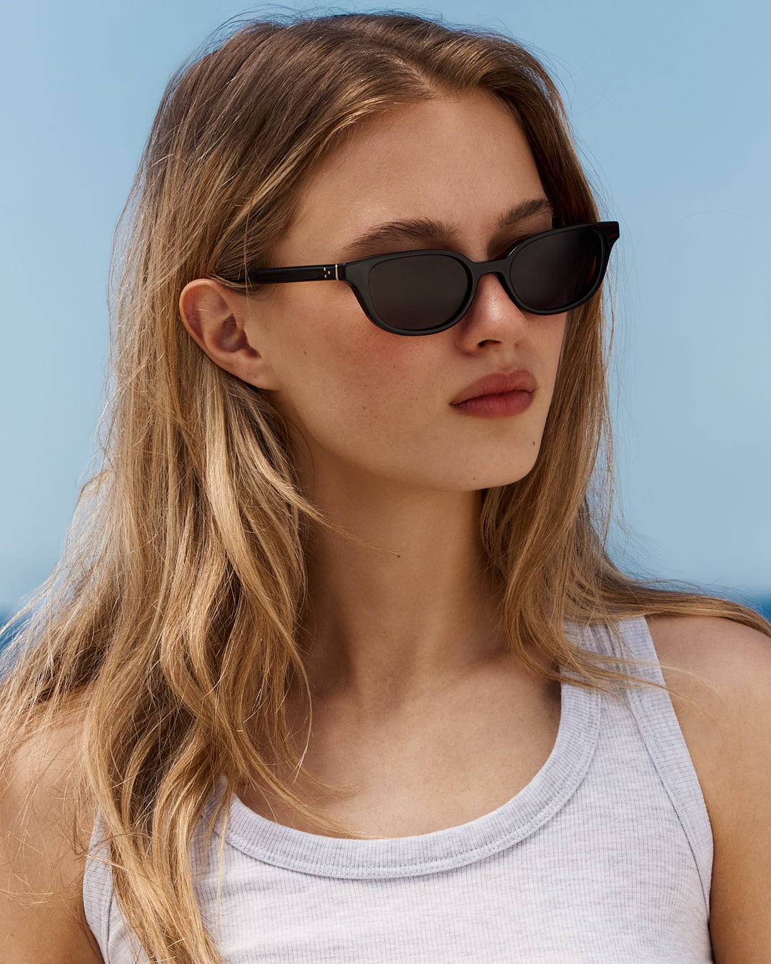 jimmy-fairly-la-pippa-lunettes-de-soleil-papillon-noires-medium image 2