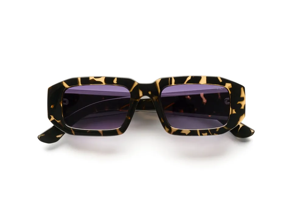 komono-blaze-dark-tortoise-lunettes-de-soleil-rectangle-large image 1