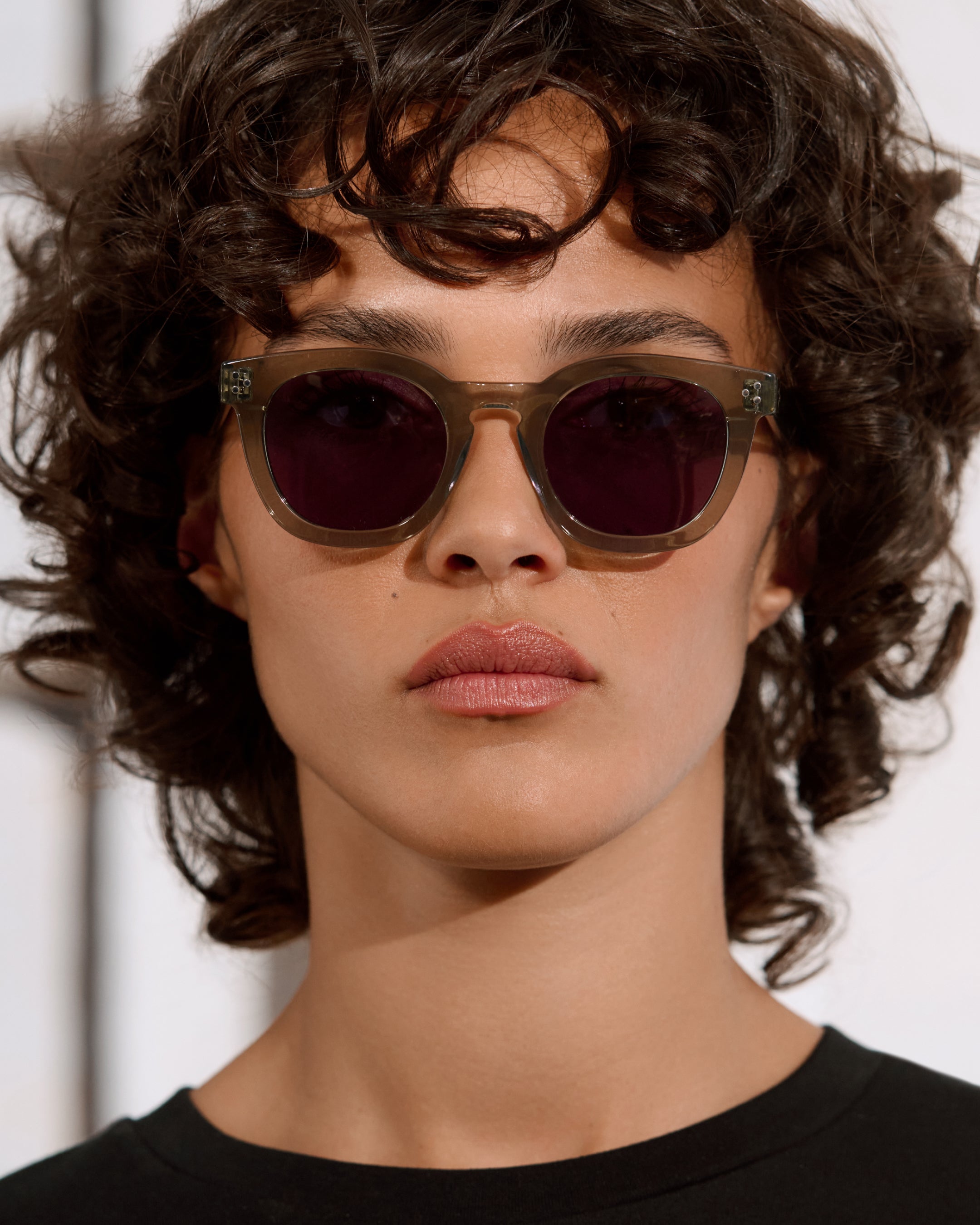 jimmy-fairly-la-ashton-lunettes-de-soleil-rondes-vertes-en-ac-tate-de-cellulose- image 3