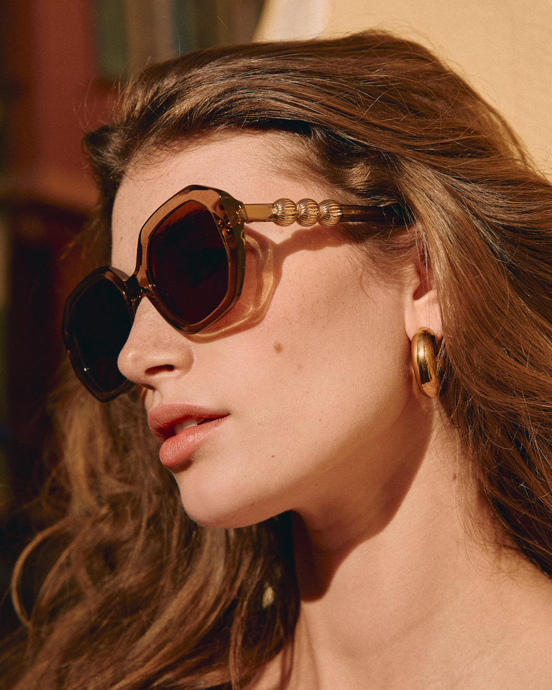 jimmy-fairly-la-cashew-lunettes-de-soleil-carr-es-oversize-marron-femme image 2