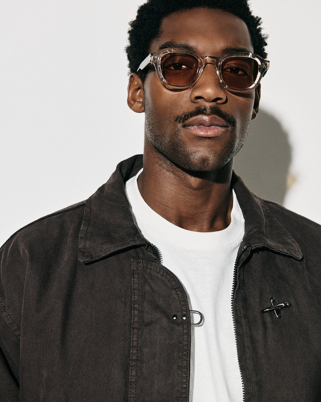 jimmy-fairly-la-napoli-lunettes-de-soleil-carr-e-cr-me-medium-homme image 2
