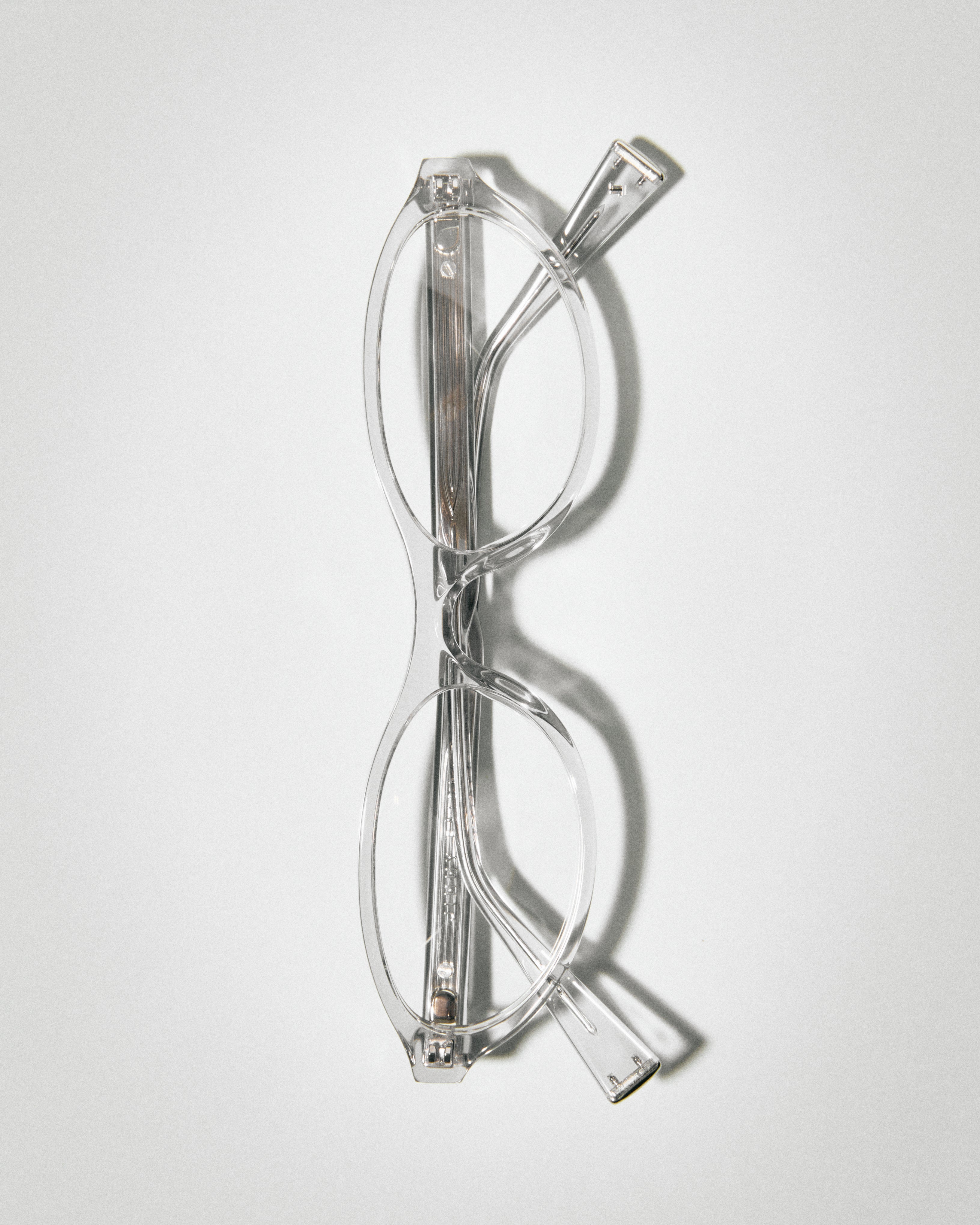 jimmy-fairly-la-meg-lunettes-de-vue-ovales-ac-tate-gris-look-90s image 5