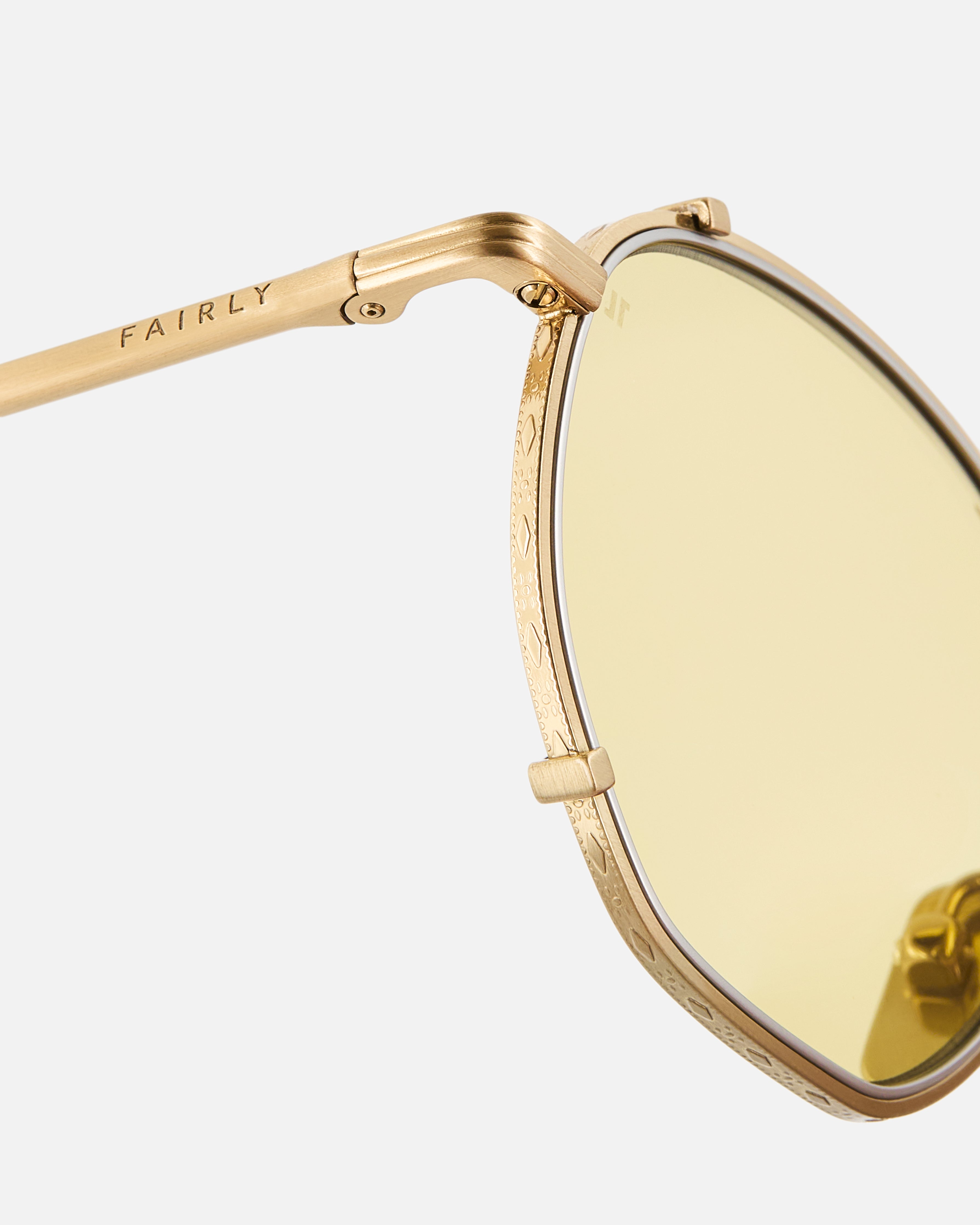jimmy-fairly-la-wave-lunettes-de-soleil-rondes-en-titane-dor-taille-medium image 5
