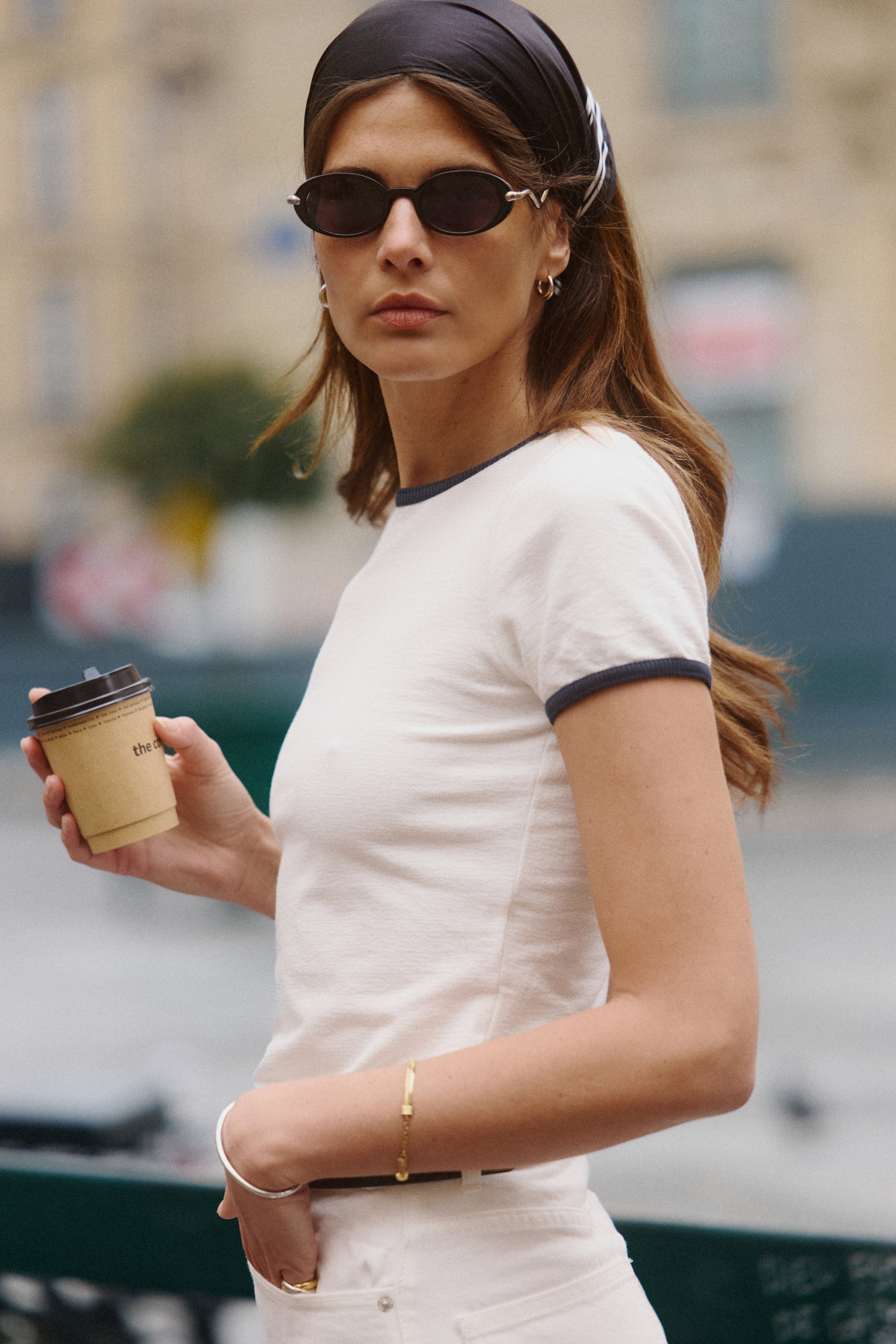 jimmy-fairly-la-elvissa-lunettes-de-soleil-ovales-femme image 2