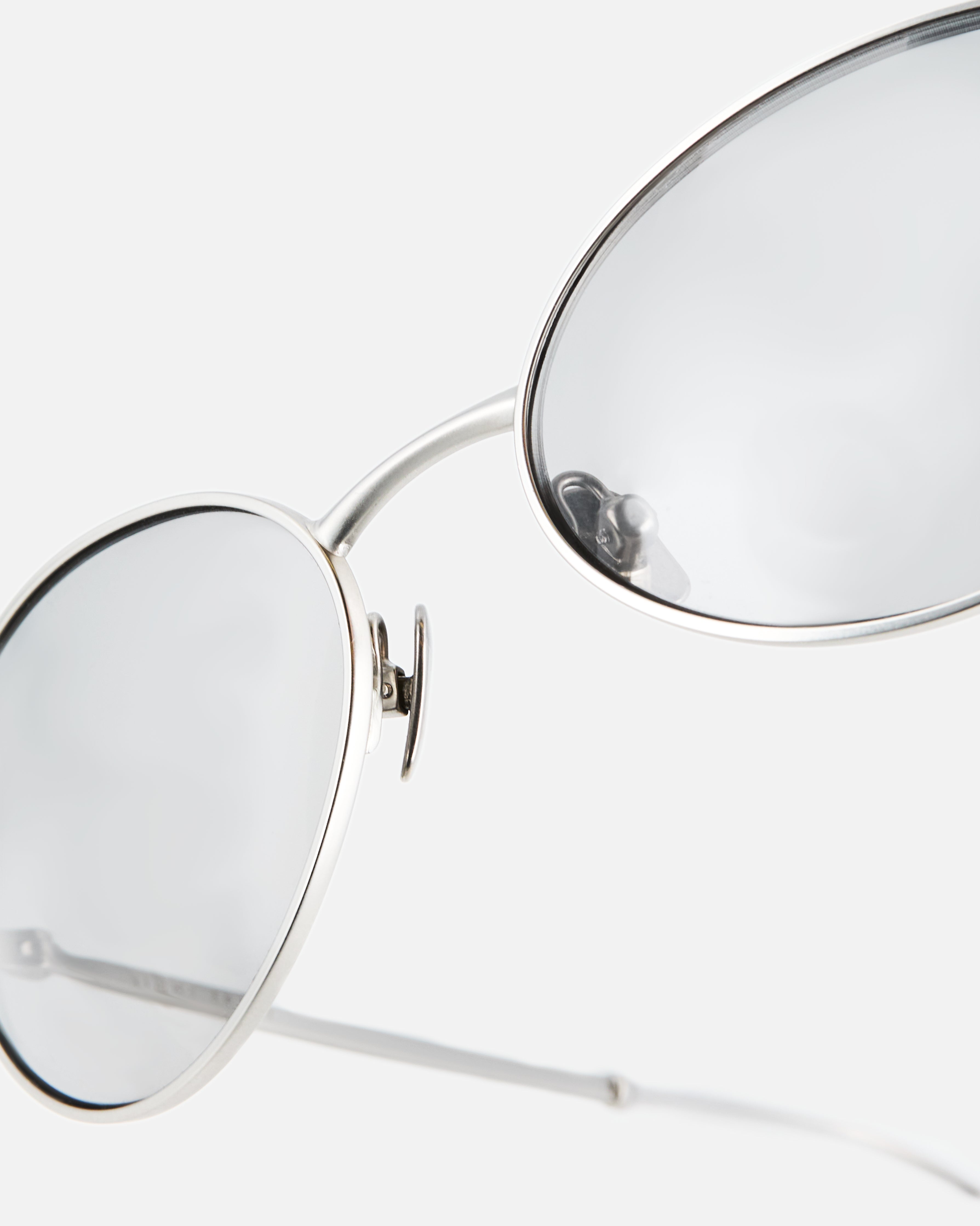 jimmy-fairly-la-seed-lunettes-de-soleil-ovales-en-acier-inoxydable-argent-cat-go image 7